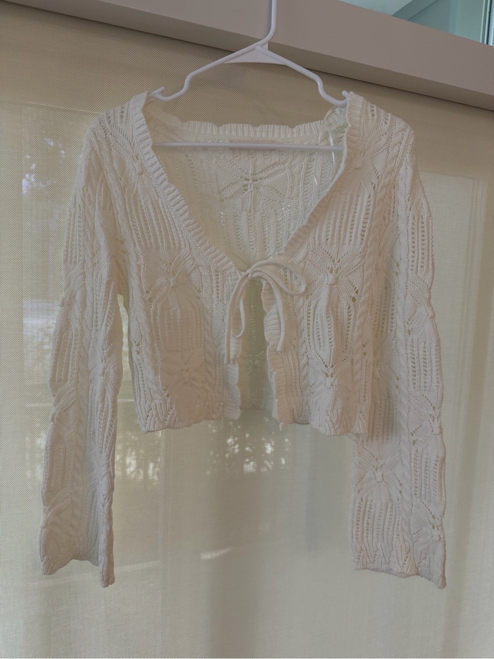 Moon & Madison White Crochet Knot Tie-Front Women's Sweater Cardigan Size S